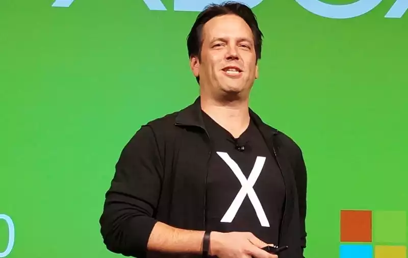 Xbox can recoup $7.5 billion Bethesda acquisition without putting games on PlayStation, Phil Spencer says.