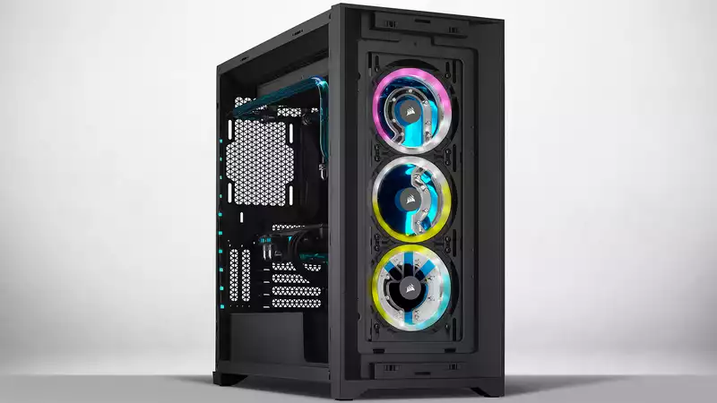 Corsair's strange new pump/reservoir disguised as a fan set