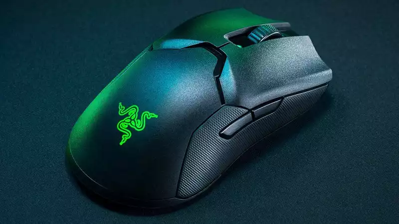 Razer's Ambidextrous Viper Ultimate Wireless Mouse Now $90