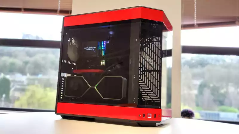 Hyte Y60 PC Case Review