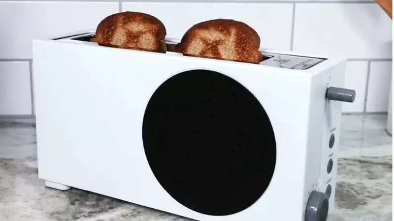 The Xbox Series S two-slice toaster is now available.