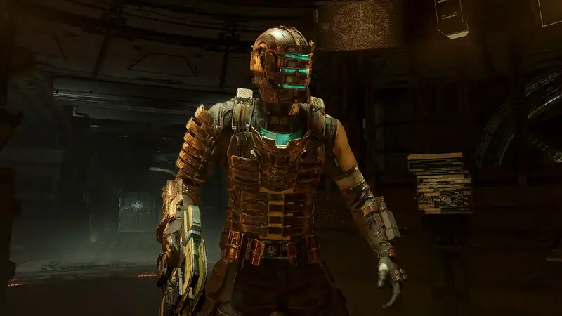 EA denies rumors that it has canceled the ongoing "Dead Space 2" remake.